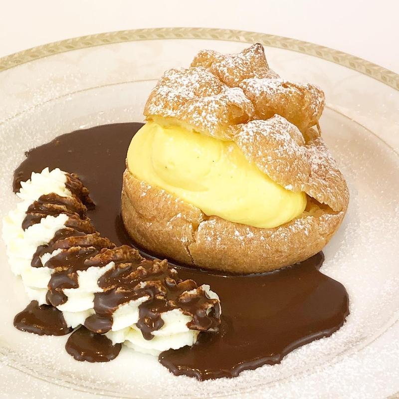 シュークリーム(パンケーキ cafe VAVA 日本橋)