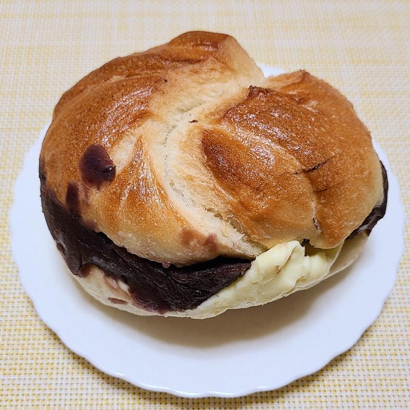 プレーンあんバターサンドベーグル(ブランジェリーケン)