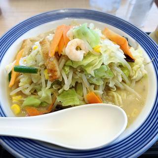 野菜たっぷりちゃんぽん(リンガーハット 福岡諸岡店)