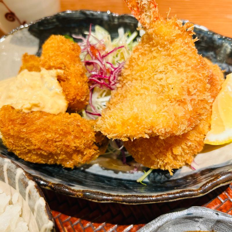 ミックスフライ定食(おでん×スタンド三徳六味)