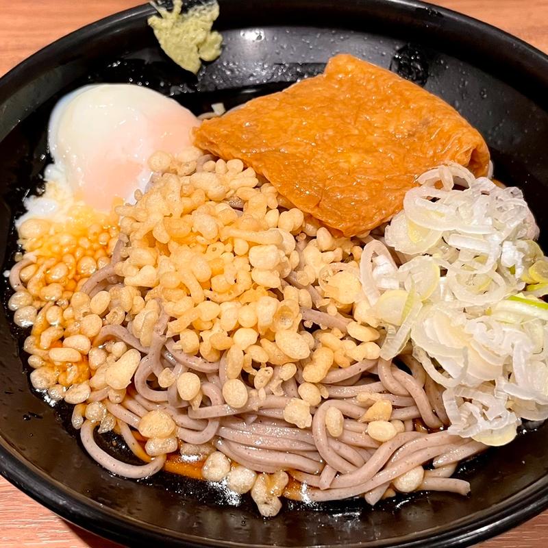 とろ玉たぬきつねそば(そば処中山道 大宮Dila店)