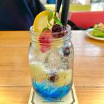 ヒナノ珈琲フルーツカクテルソーダ(ヒナノ珈琲 越谷店)