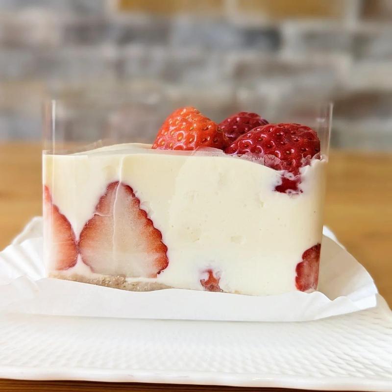 イチゴのレアチーズ(る・しえる)