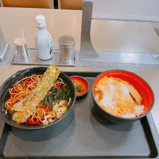 (名代 富士そば 五反田店)