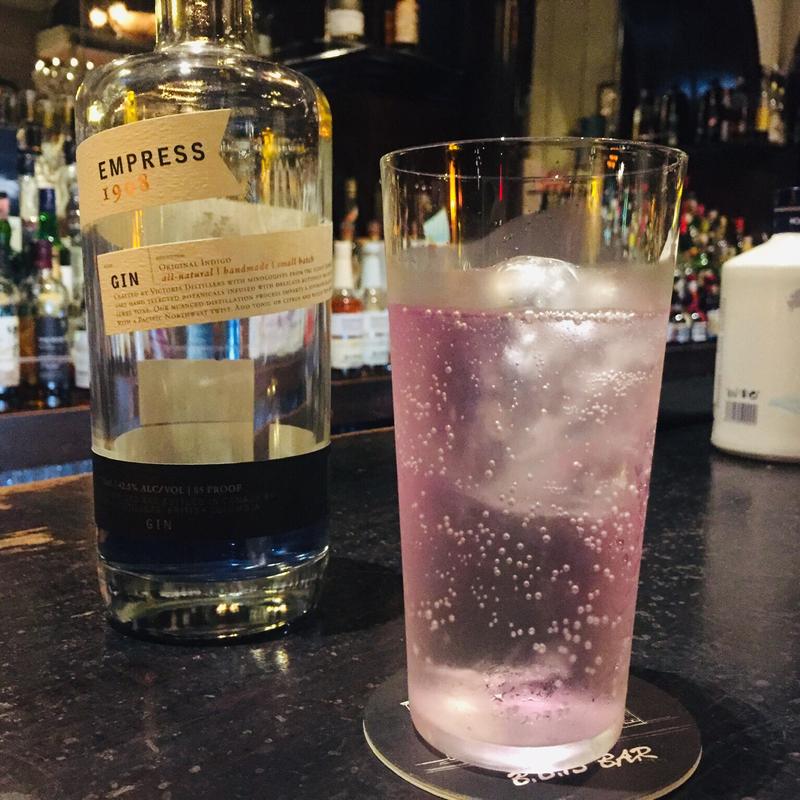 バイオレット・フィズ(B・B13BAR （ビー・ビー サーティーン バー）)