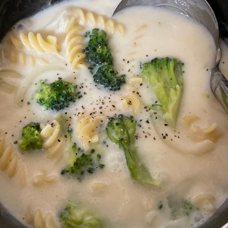 クリームシチュー(旭町)