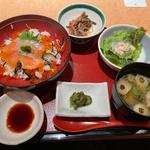 鮭いくら丼(自然・食彩・浪漫 おしか)