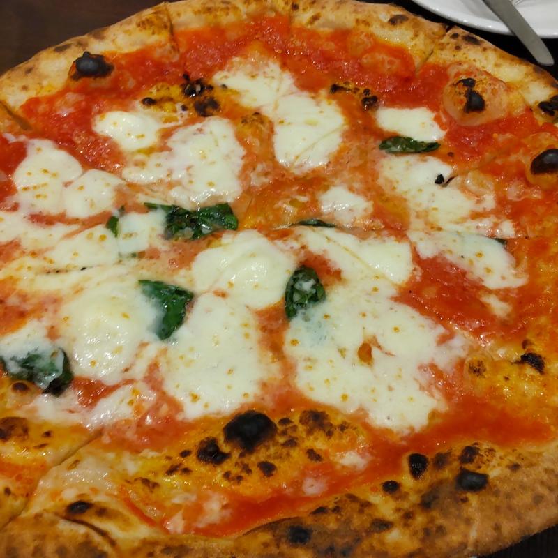 マルゲリータ(LA PIZZERIA DA NINO)
