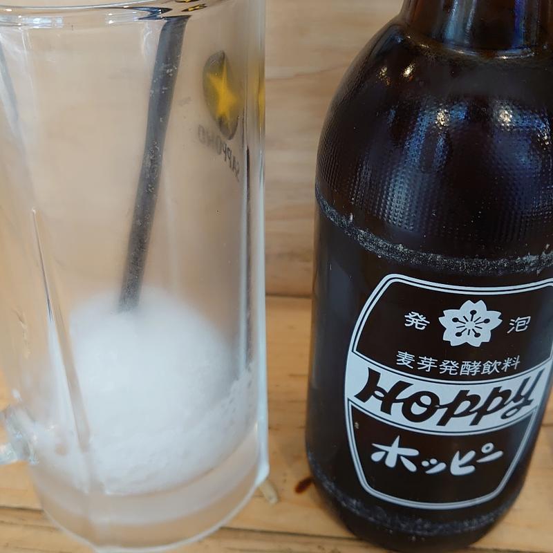 白ホッピー(もつ焼き でん 戸越銀座店)