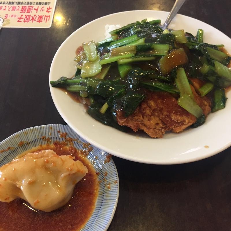 水餃子とパイコー飯(山東 二号店)