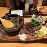 鰹のたたき(寅八商店 心斎橋店)