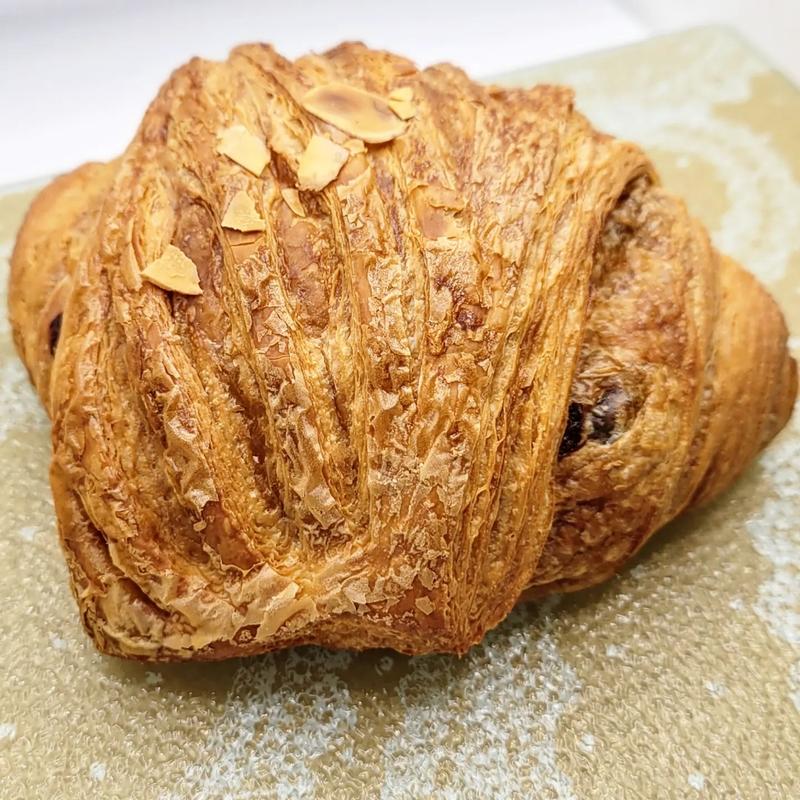 パン・オ・ショコラ(Patissetrie La Chenille)