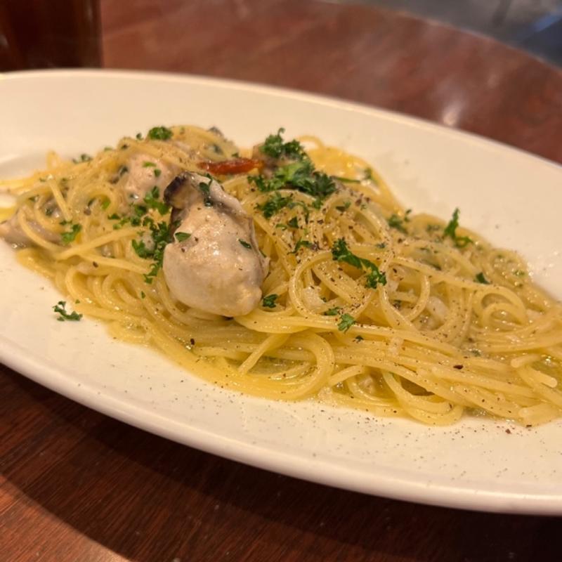 牡蠣のペペロンチーノ(ミッレ フィオーレ)