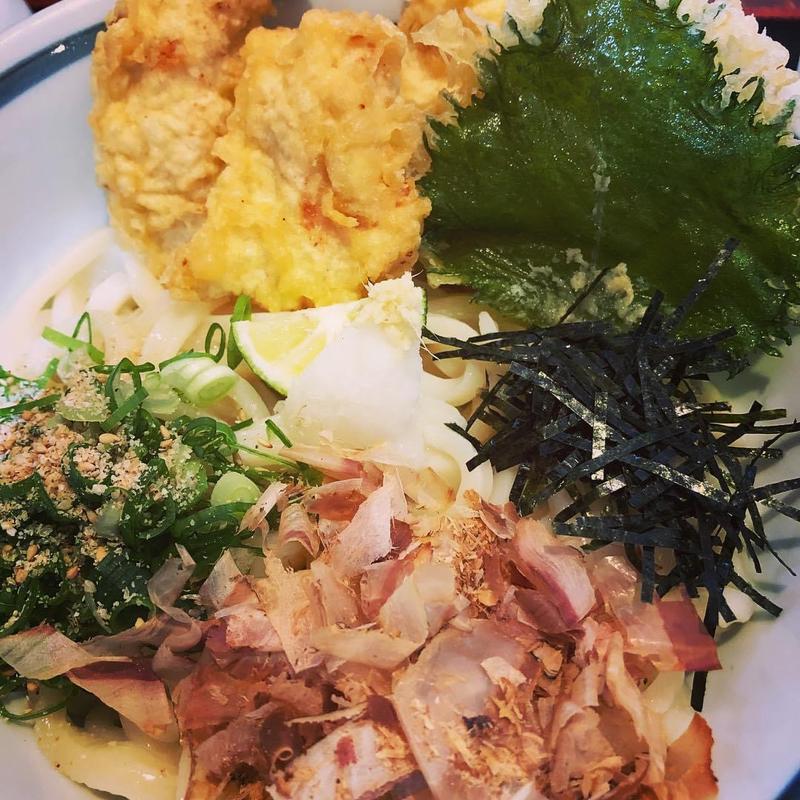 とり天ぶっかけ(手作りうどん讃岐 天粉盛)