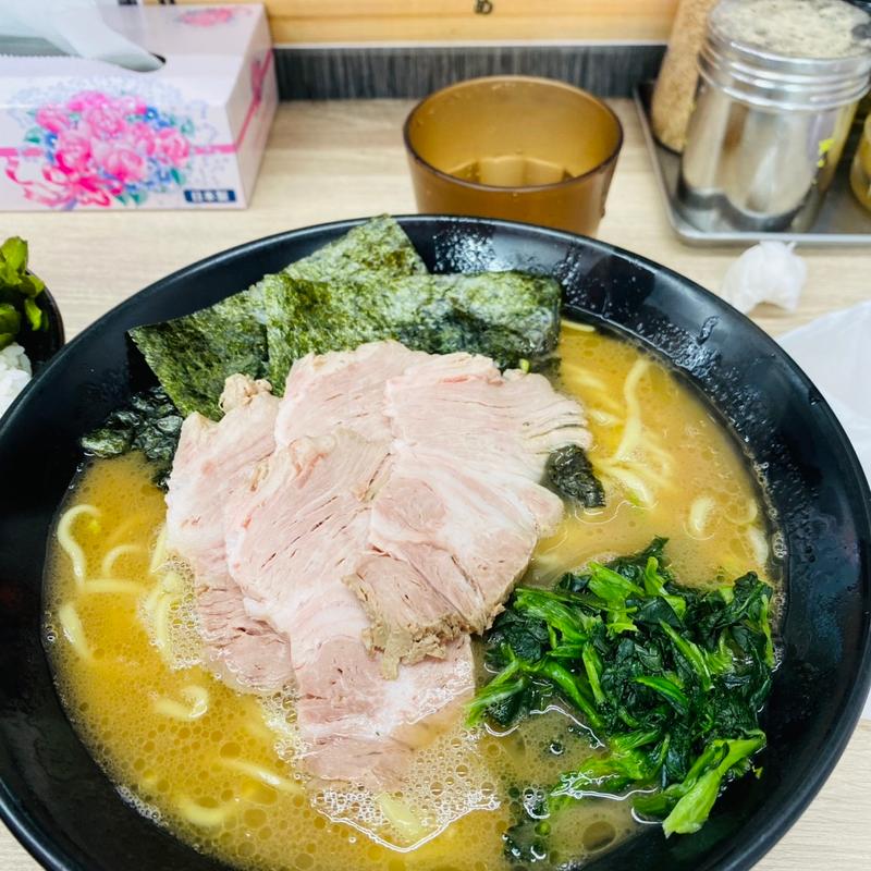 ちゃーしゅーめん 中盛(横浜家系ラーメン 武双家)