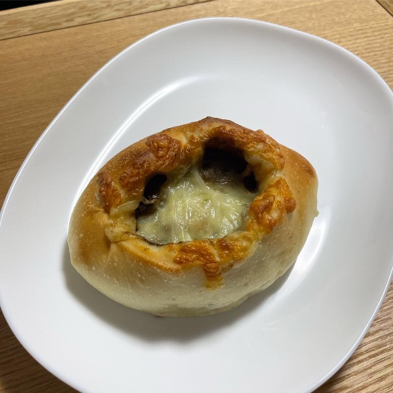 チーズカレーパン(ブーランジェリー・イアナック （BOULANGERIE ianak！）)