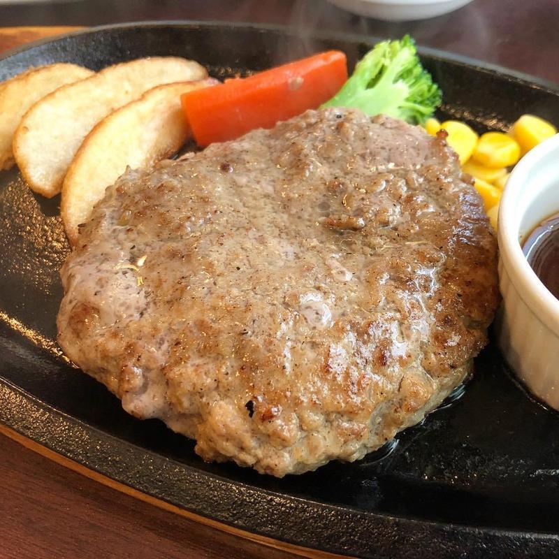 宮崎亭和牛ハンバーグランチセット220g(ハンバーグ・ステーキ宮崎亭)