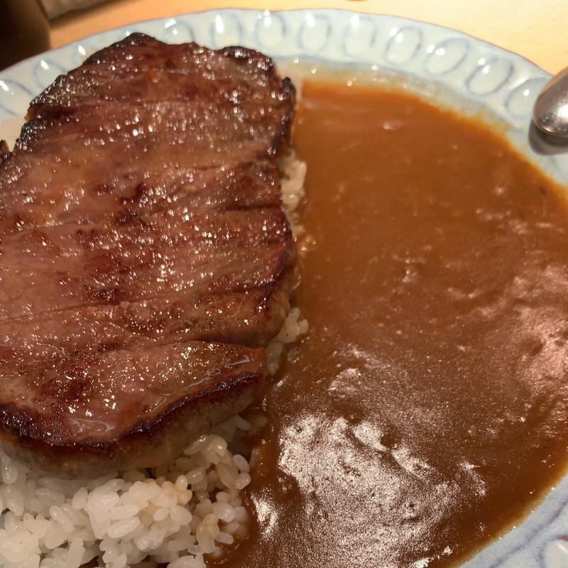 ステーキカレー(フラヌール)