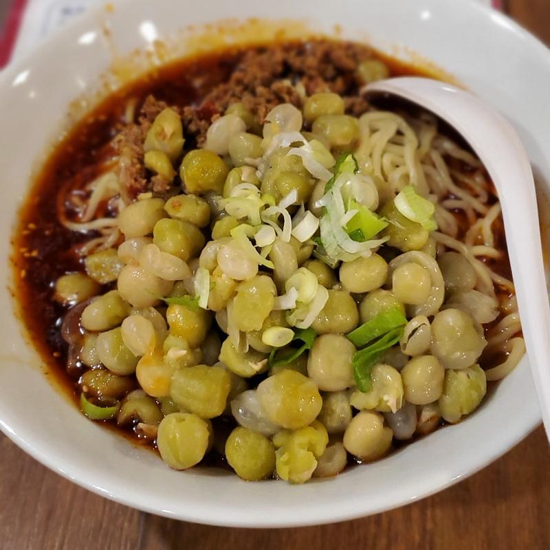 豌豆雑醤麺(鉢鉢香)