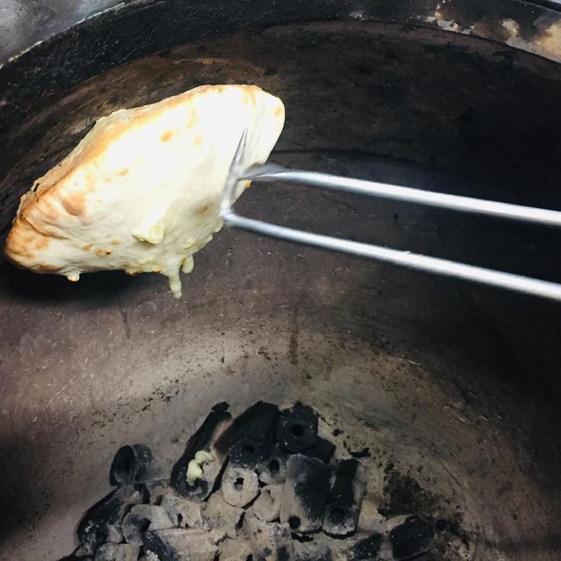 プレーンナン(本場インド料理 ラリグラス)