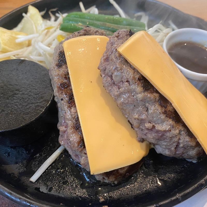 ダブルハンバーグ　チェダーチーズ(ハンバーグ逸品堂 船橋店)