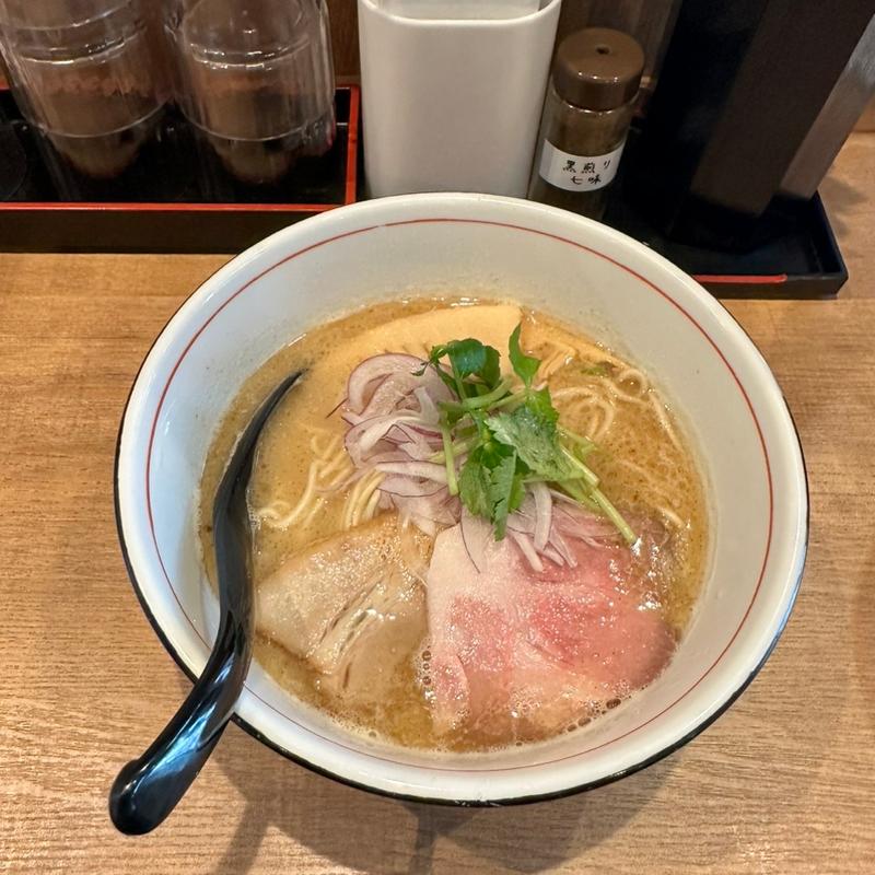 京鰹節中華そば(濃厚鶏白湯)(らぁ麺 みつは)