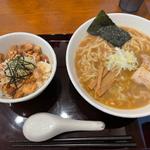 鳥ラーメン 醤油(麺処悦)