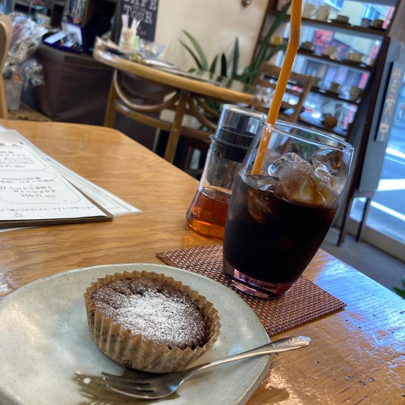 アイスコーヒーとフォンダンショコラ(デナリコーヒー)