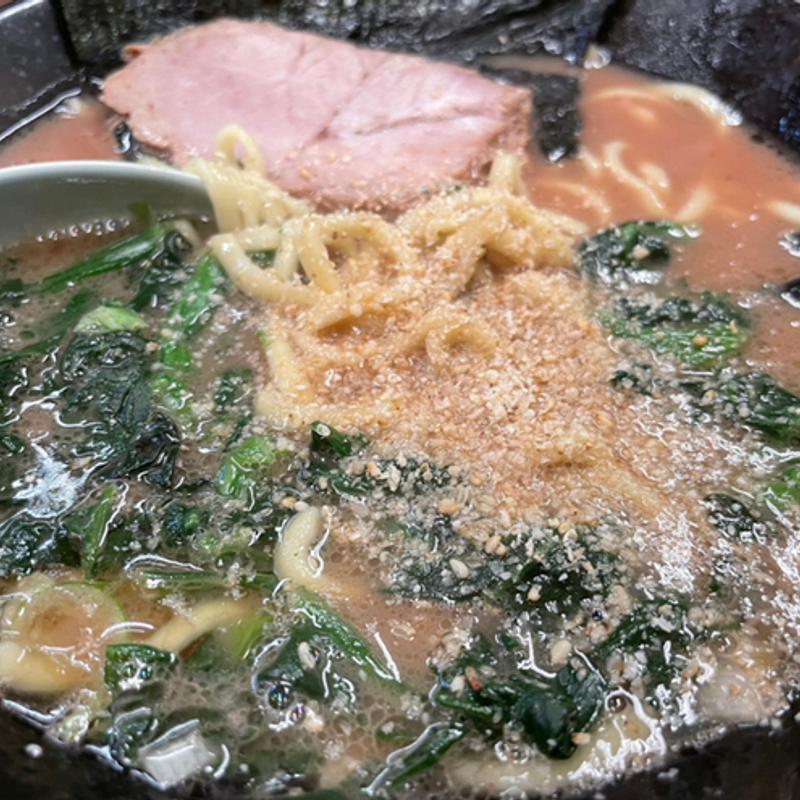 ラーメン(横浜家系らーめん 二代目武道家)