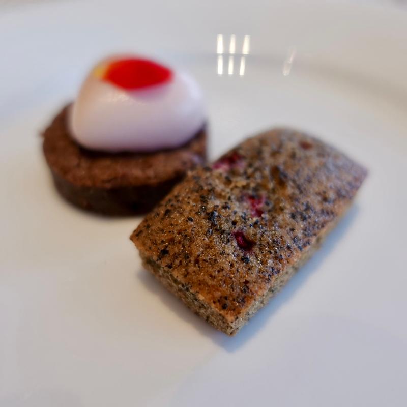 アールグレイフィナンシェ(クラブインターコンチネンタルラウンジ)