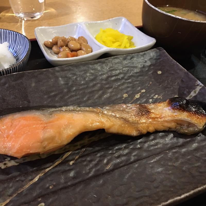 銀鮭干物定食(ひもの野郎 梅田第4ビル本店 )