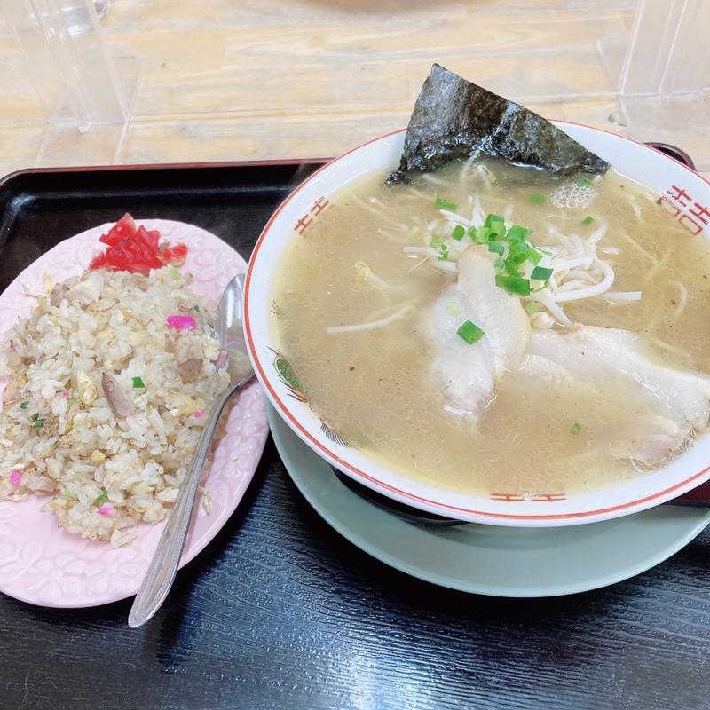 ラーメン半炒飯セット(とんぼラーメン )