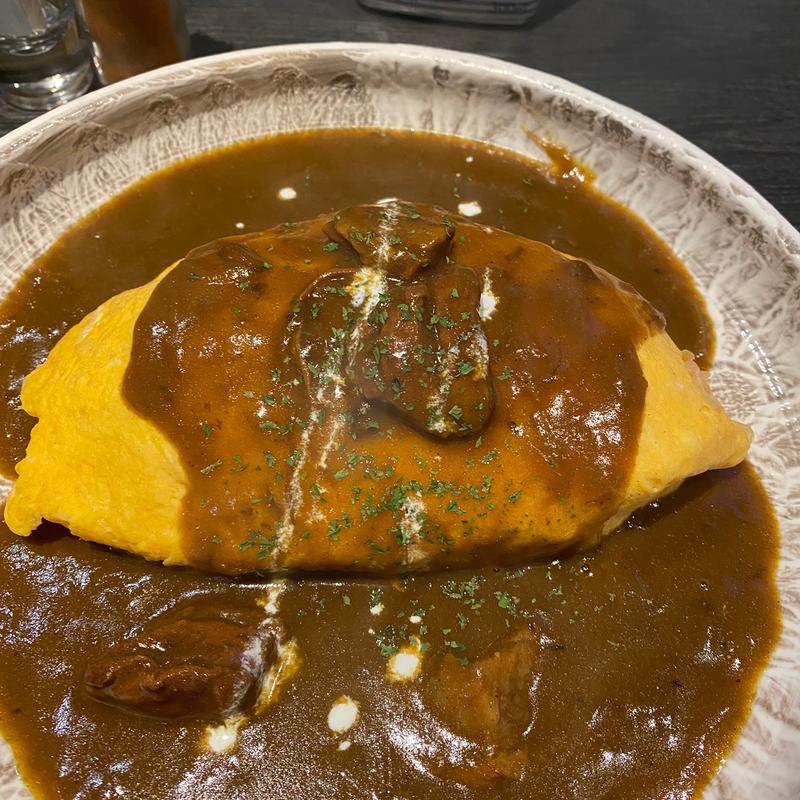 ビーフオムカレー(ポトス)