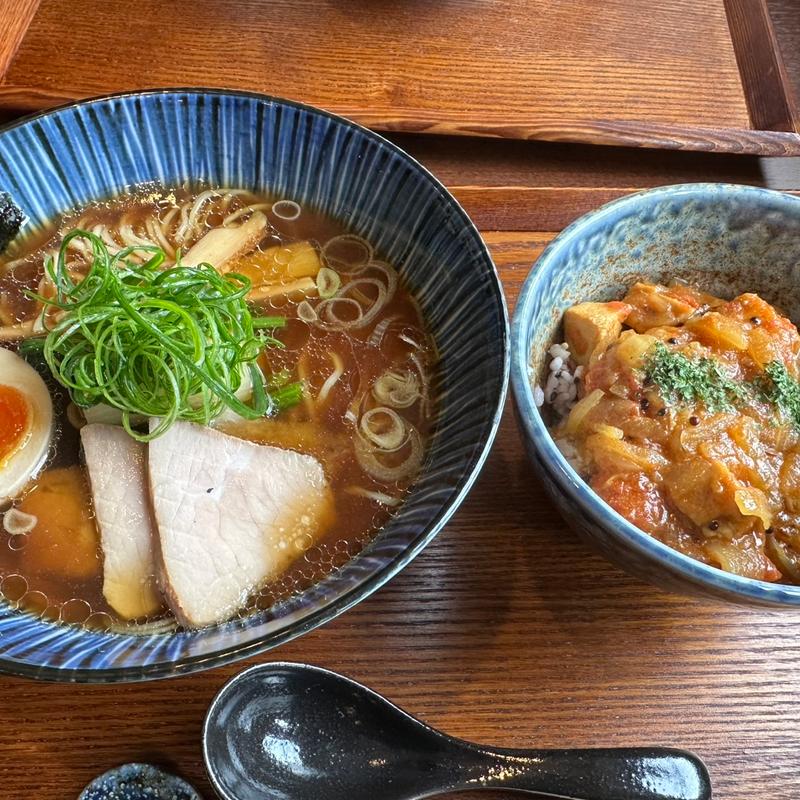 醤油ラーメン(Omiruk)