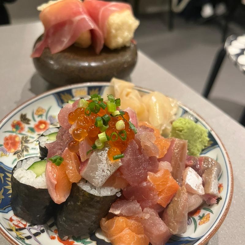 こぼれ海鮮アテ巻き(てんぷぅ)