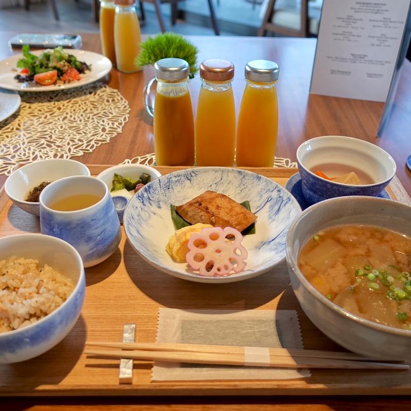 島の朝ご飯(クラブインターコンチネンタルラウンジ)