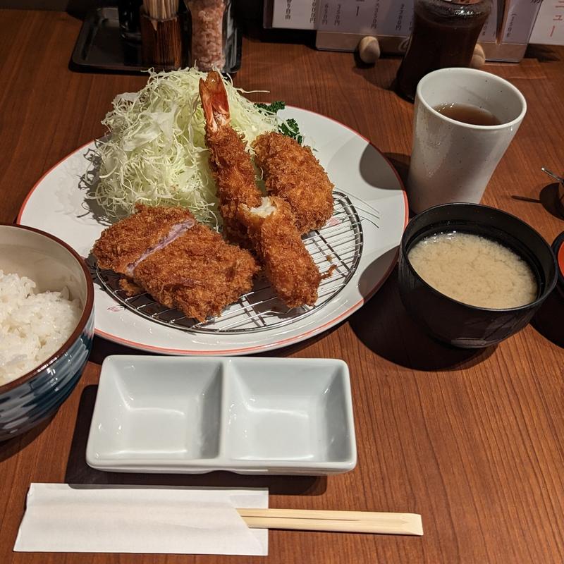 盛り合わせ定食(やげん亭)