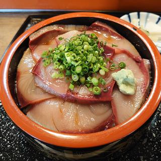 寒ブリづけ丼(京平寿司 )