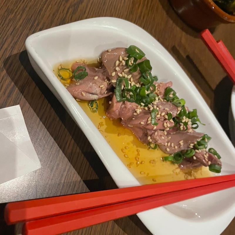 レバ刺し(リビング & ダイニング hinode （リビングアンドダイニングヒノデ）)