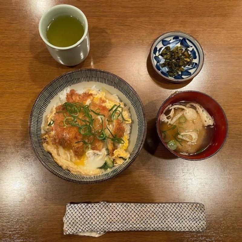 かつ丼(とんかつ花月)