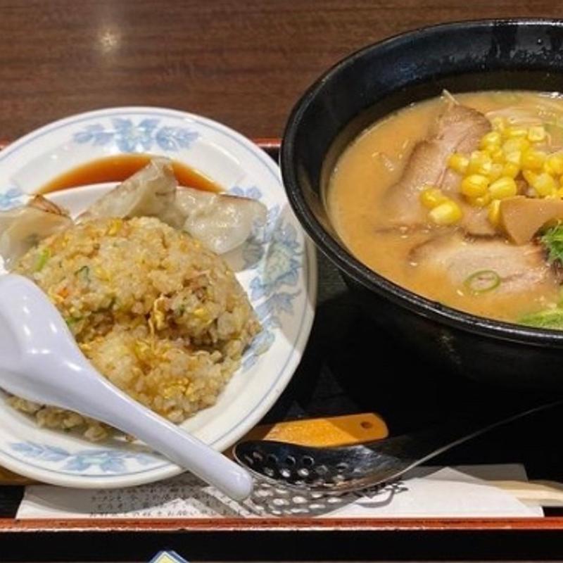 味噌ラーメン(北海ラーメン すすき野 アピア逆瀬川店)