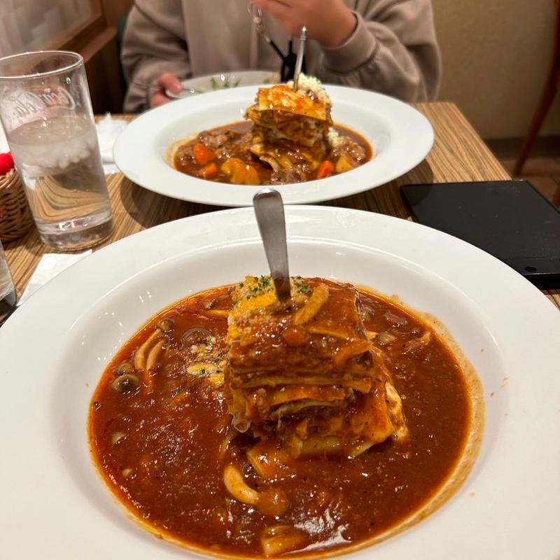 (クアトロナポリ阪急三番街店)