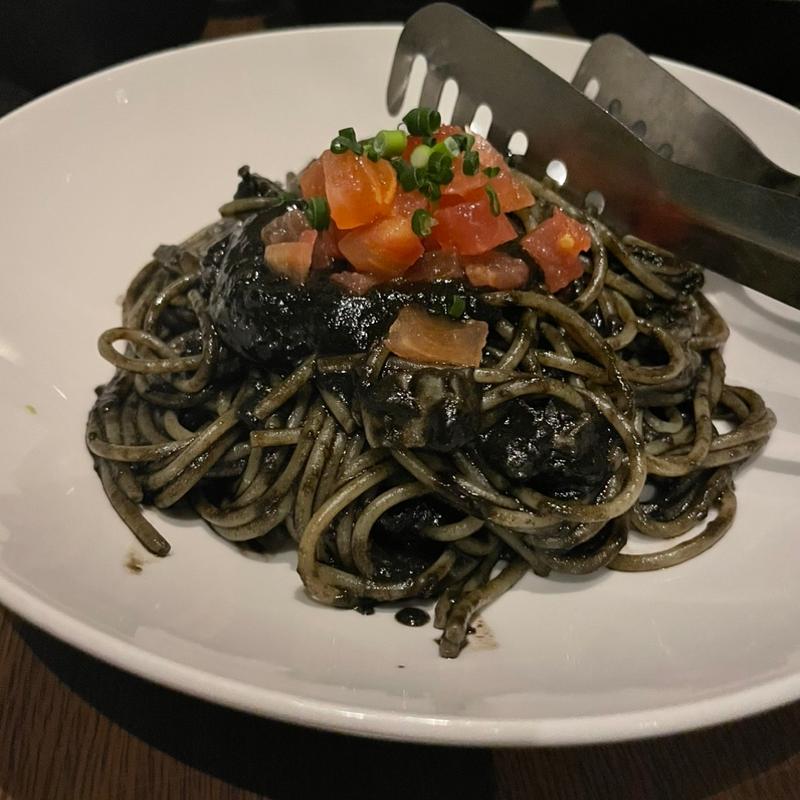 イカ墨パスタ(リビング & ダイニング hinode （リビングアンドダイニングヒノデ）)