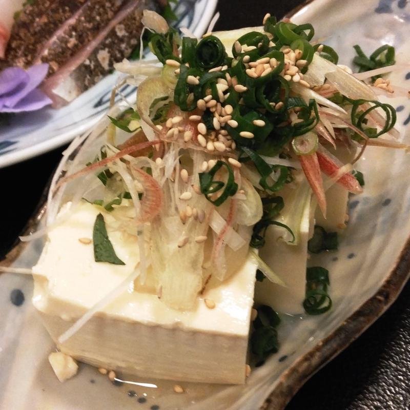 冷奴(旬・酒菜 えーた)