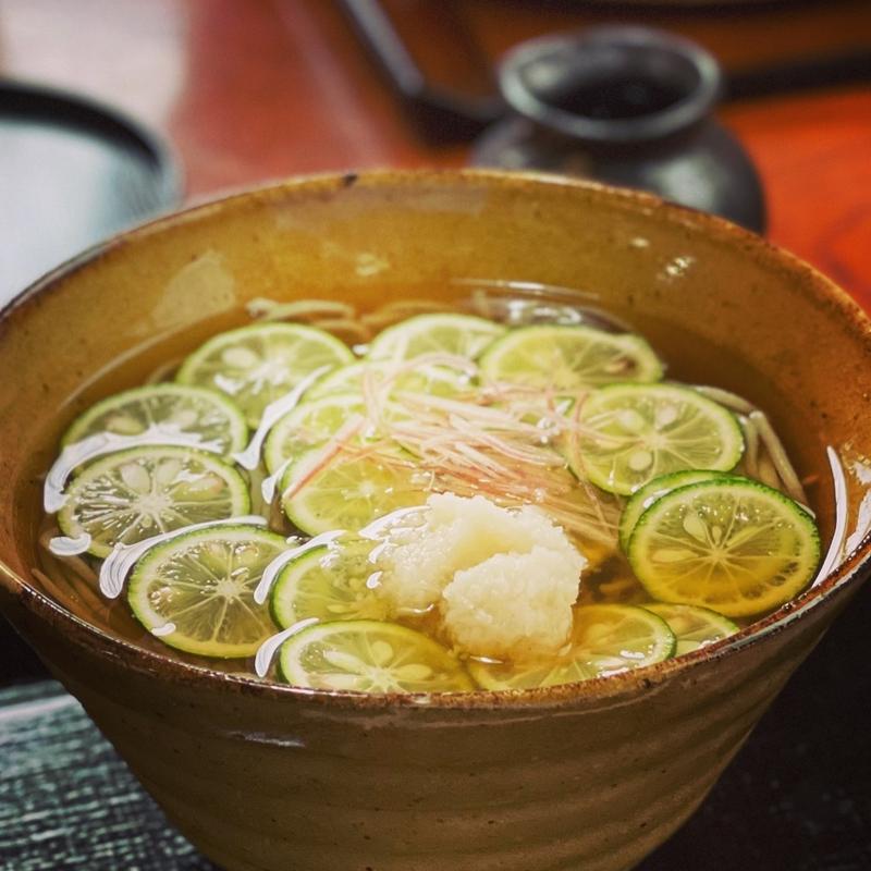 冷やしすだち蕎麦(手打ちそば 藤村)