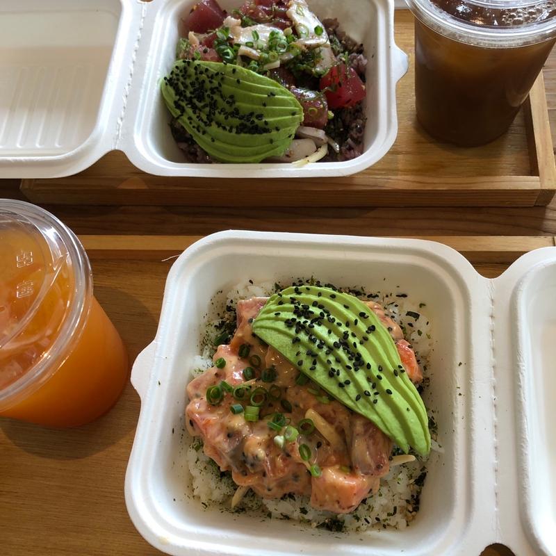 (エイトゼロエイト ポケボウルズ オキナワ)