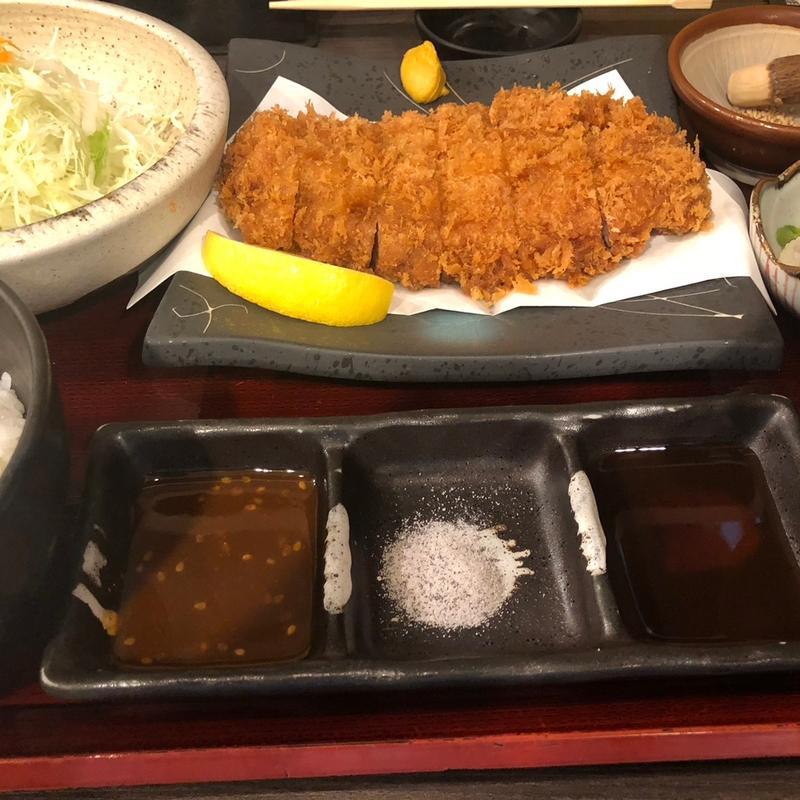 (黒かつ亭 中央駅本店)