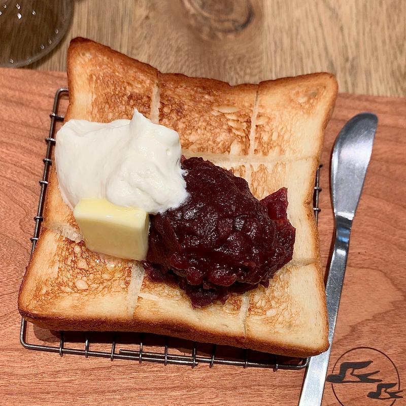 名古屋の小倉トースト(つばめパン&Milk 名駅店)