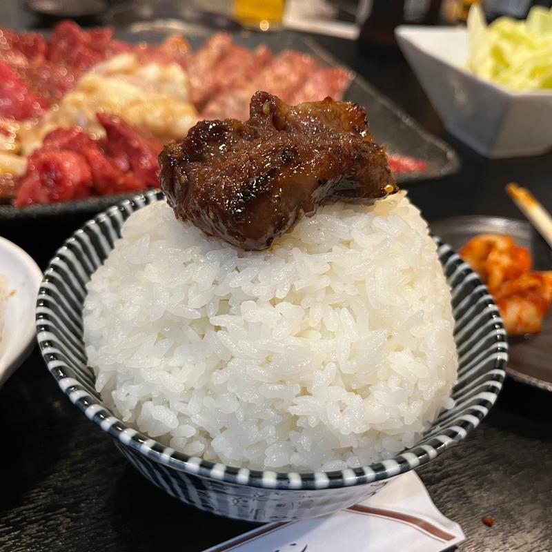 飯（大）(富久重ホルモン)