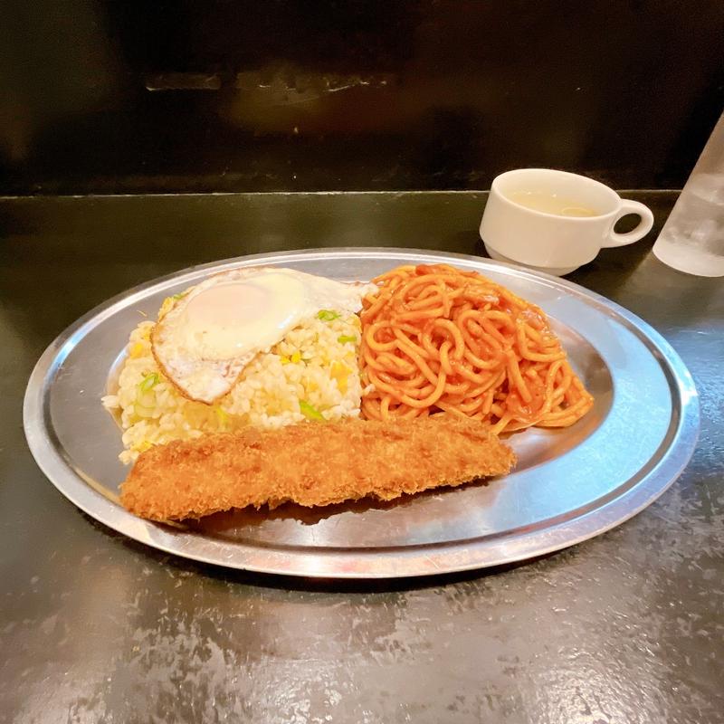 焼メシ・ナポリタン ハーフアンドハーフ(金太郎 )